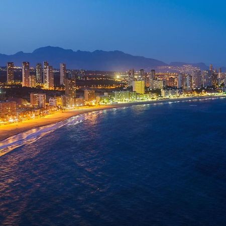 Levante Beachfront Luxury Apartment Benidorm Bagian luar foto