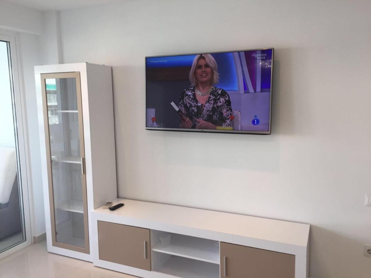 Levante Beachfront Luxury Apartment Benidorm Bagian luar foto