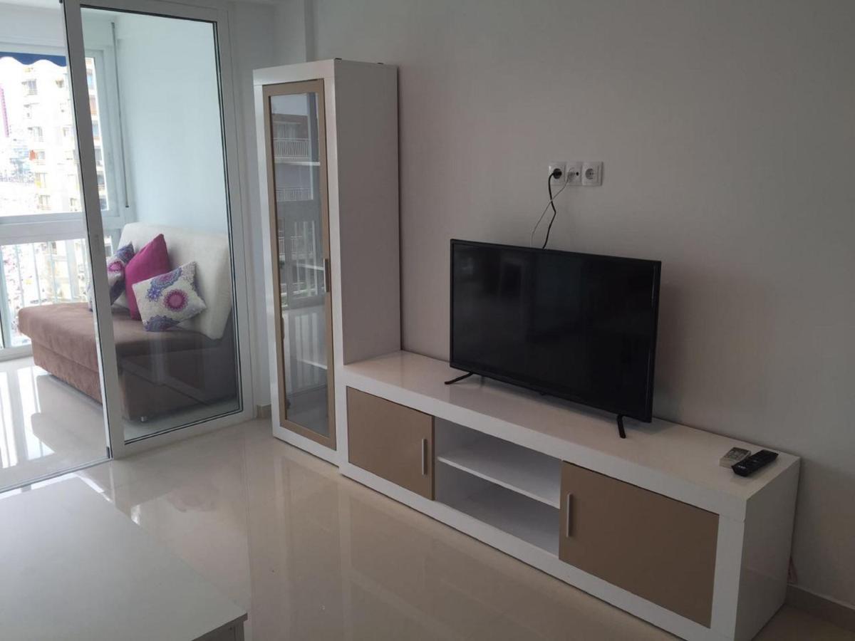 Levante Beachfront Luxury Apartment Benidorm Bagian luar foto