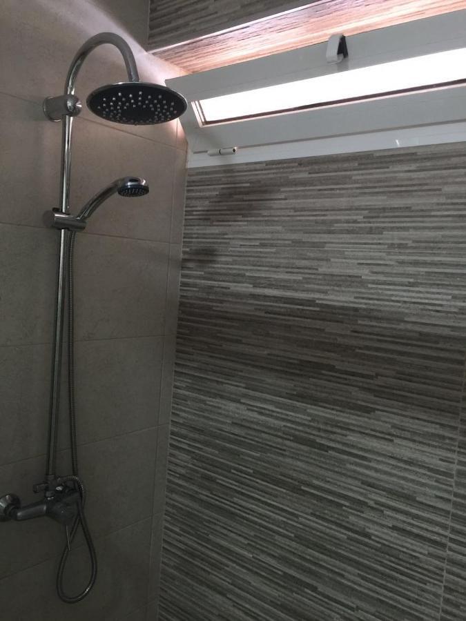 Levante Beachfront Luxury Apartment Benidorm Bagian luar foto