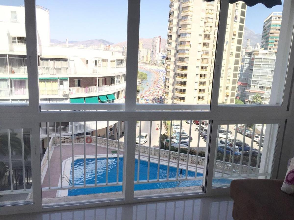 Levante Beachfront Luxury Apartment Benidorm Bagian luar foto