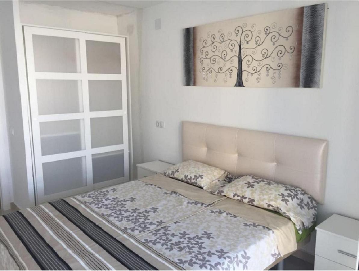 Levante Beachfront Luxury Apartment Benidorm Bagian luar foto