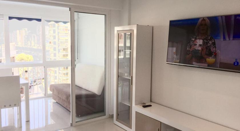 Levante Beachfront Luxury Apartment Benidorm Bagian luar foto